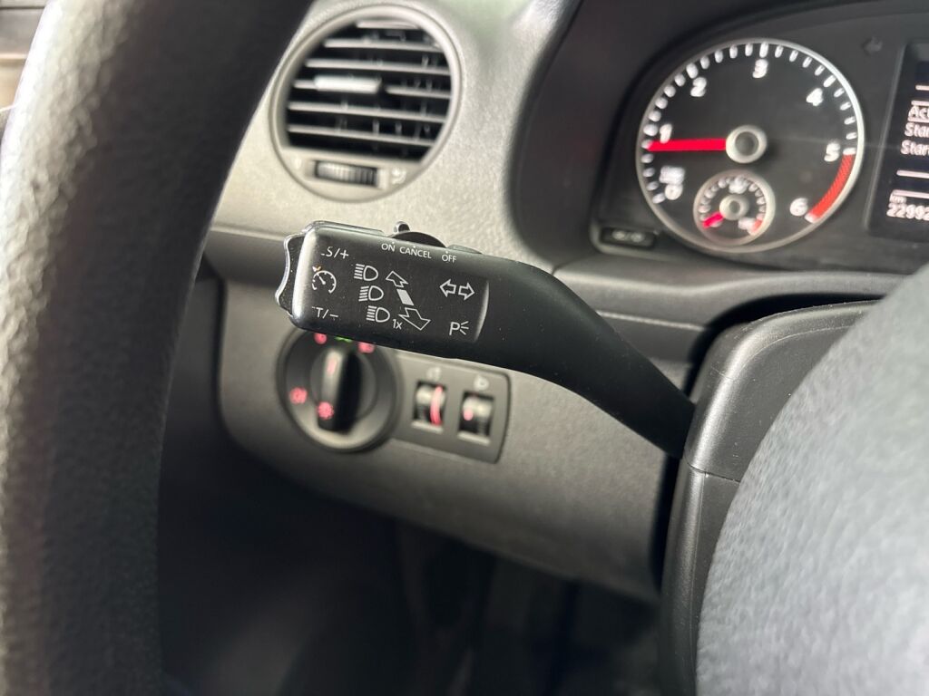 Volkswagen Caddy 2015 Valkoinen