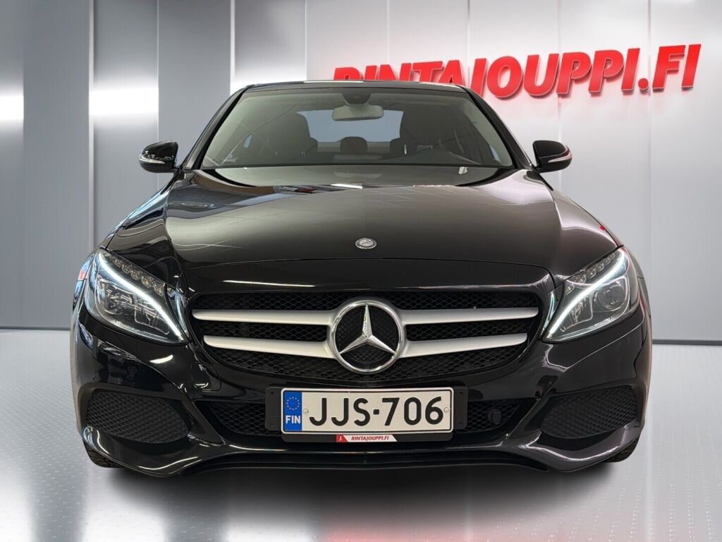 Mercedes-Benz C 2015 Musta