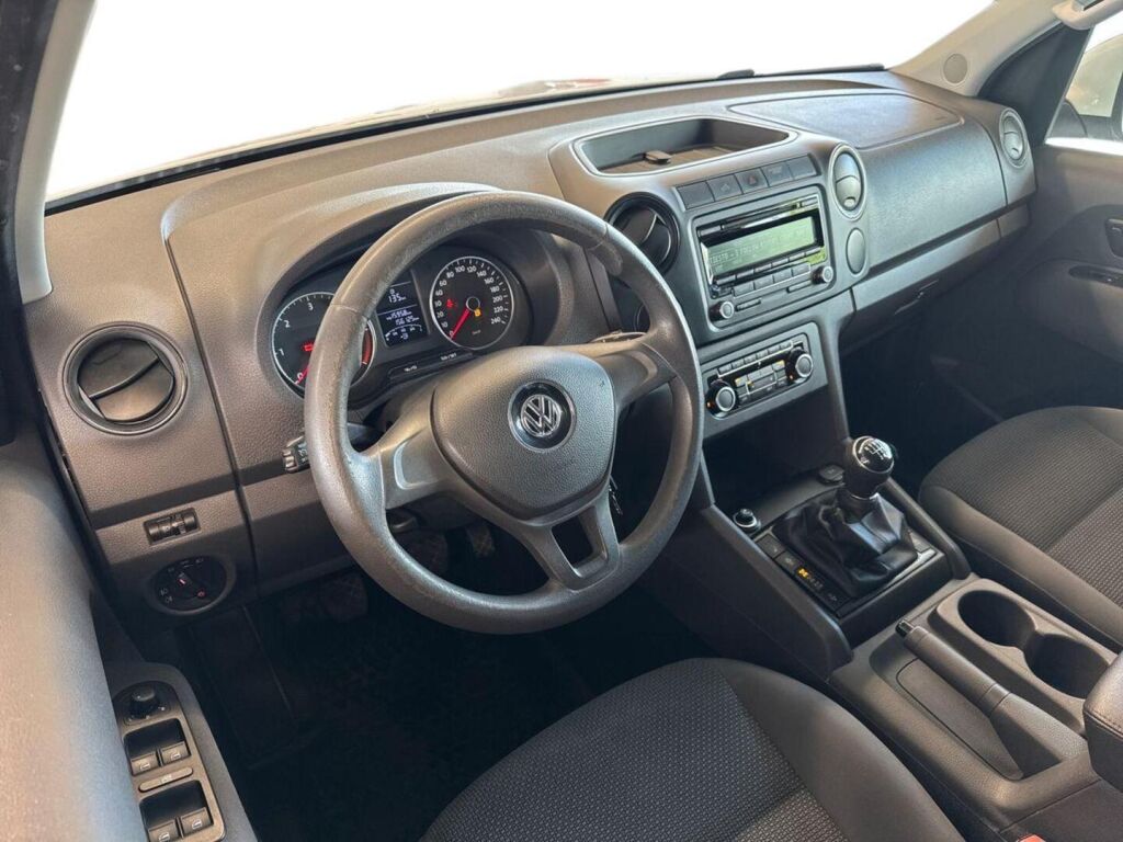 Volkswagen Amarok 2015 Valkoinen