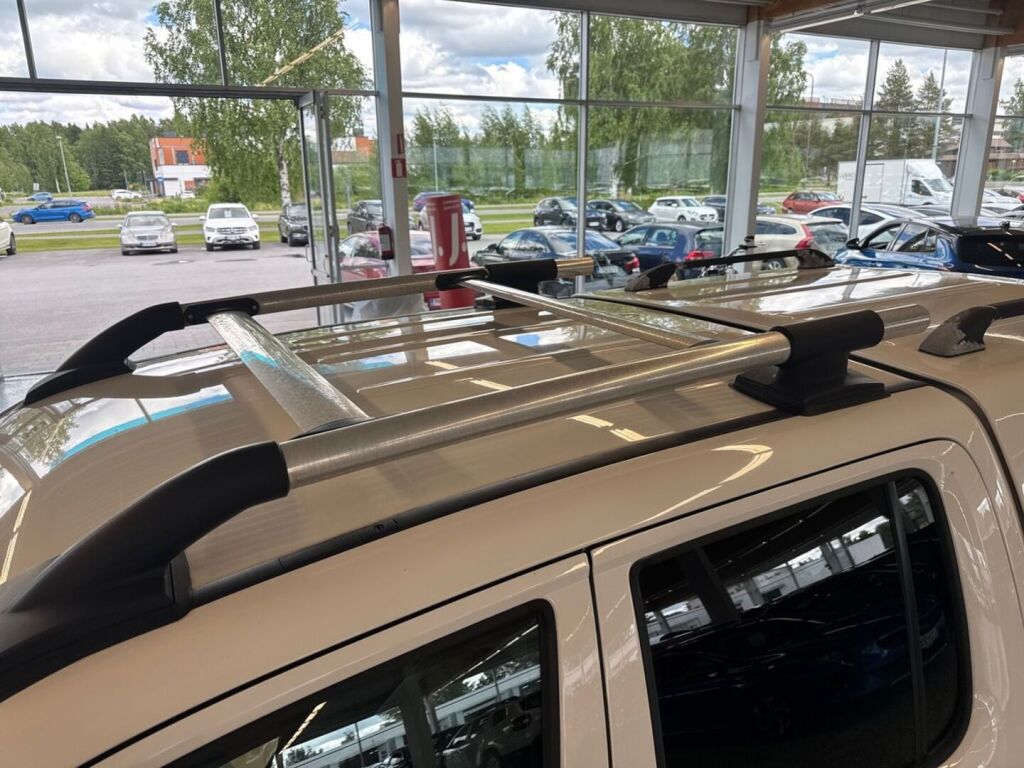 Volkswagen Amarok 2015 Valkoinen
