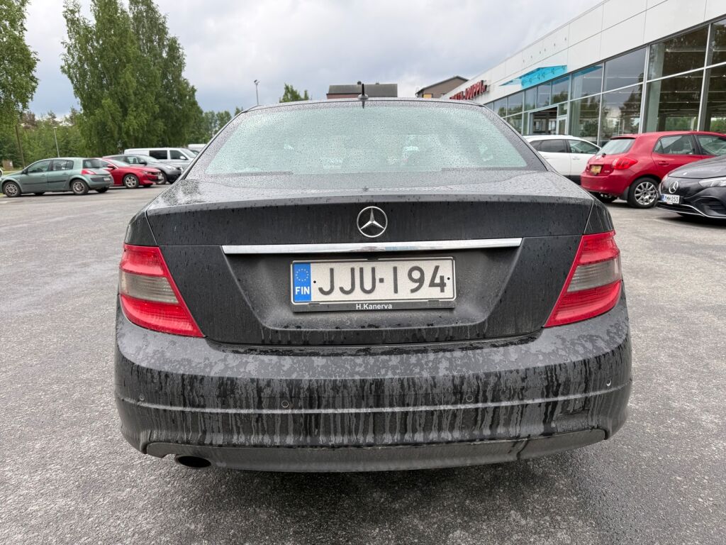 Mercedes-Benz C 2008 Musta