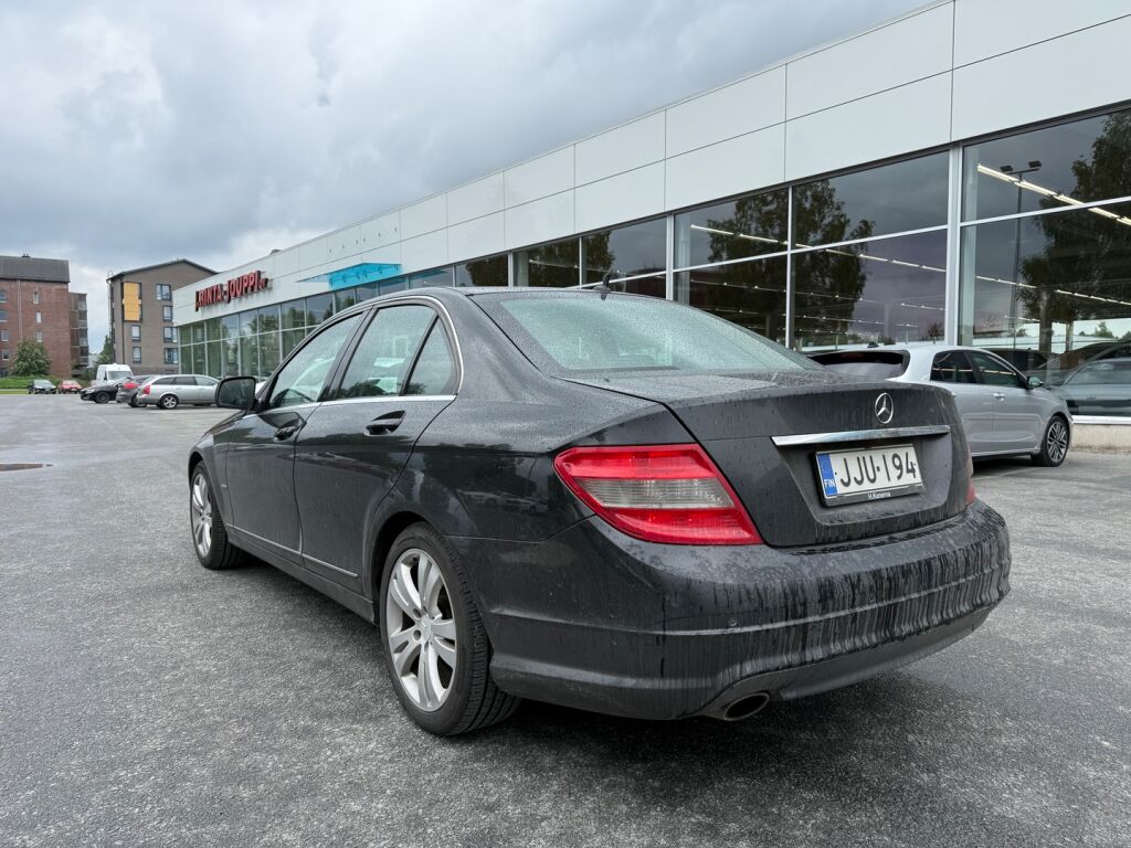 Mercedes-Benz C 2008 Musta