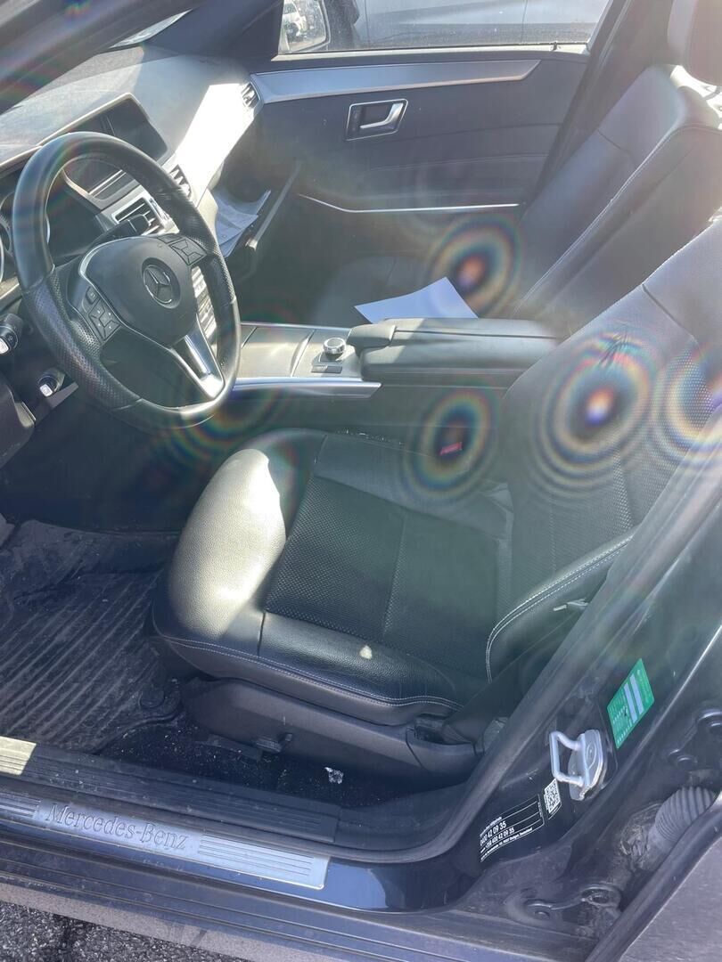 Mercedes-Benz E 2016 Metallinhohto Harmaa