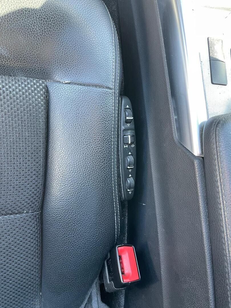 Mercedes-Benz E 2016 Metallinhohto Harmaa