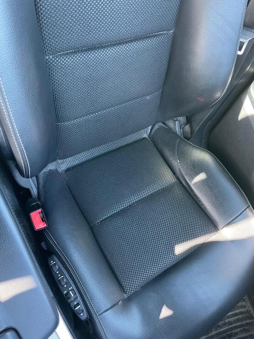 Mercedes-Benz E 2016 Metallinhohto Harmaa