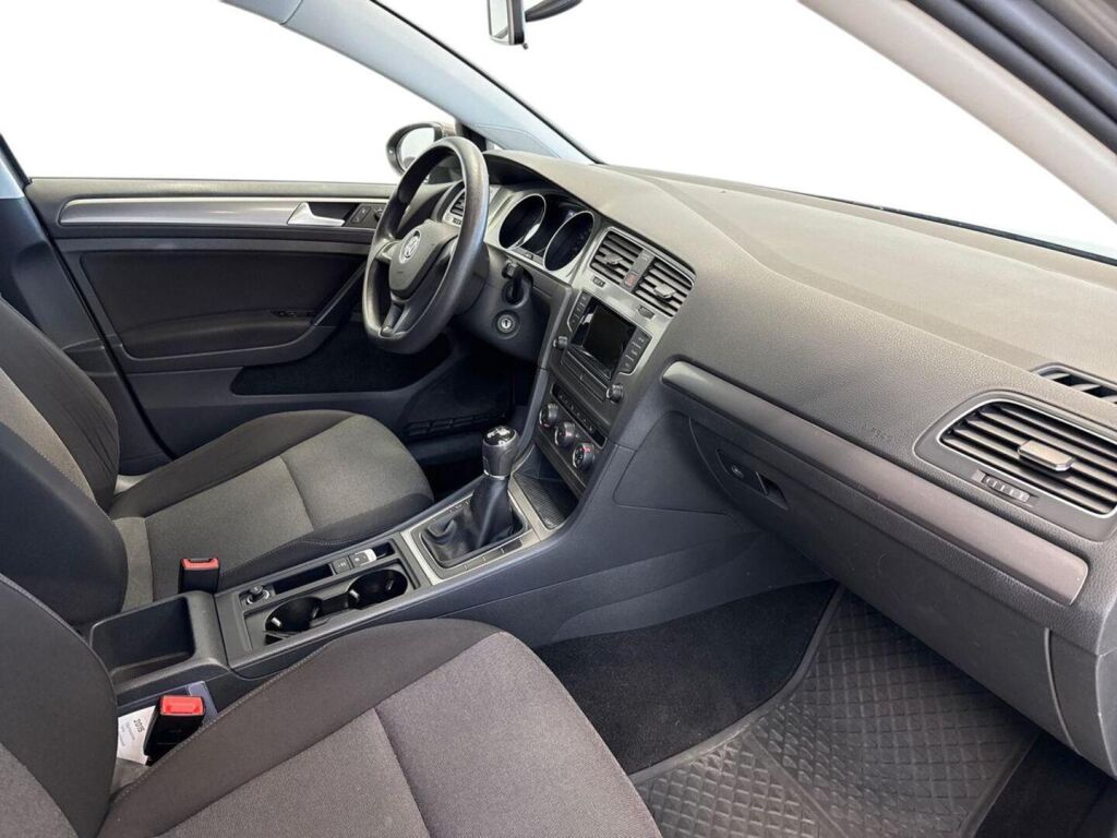 Volkswagen Golf 2015 Harmaa