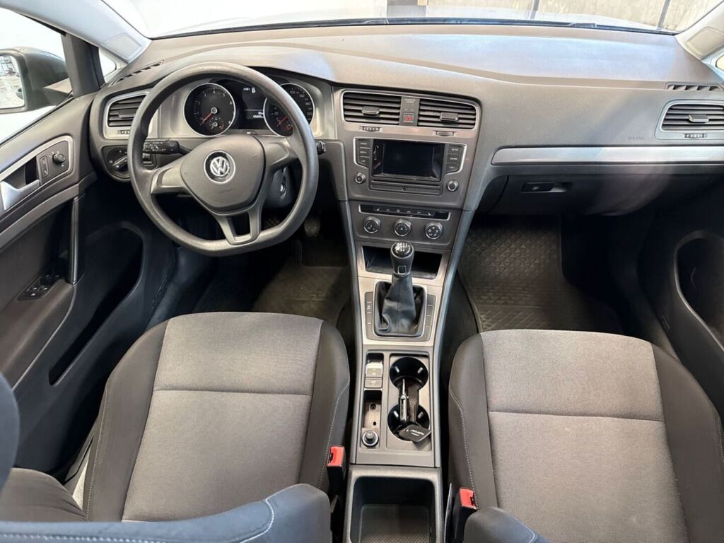 Volkswagen Golf 2015 Harmaa