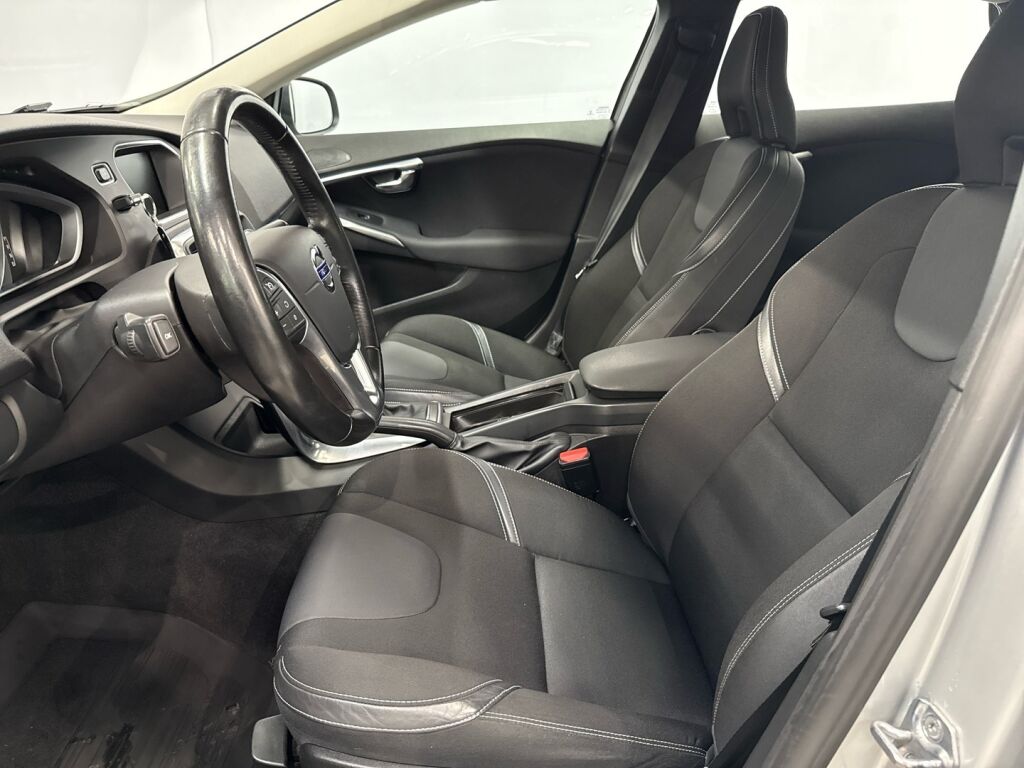Volvo V40 2016 Harmaa
