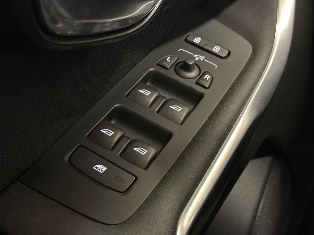 Volvo V40 2016 Harmaa