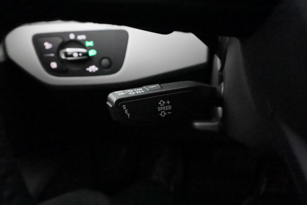 Audi A4 2016 Valkoinen