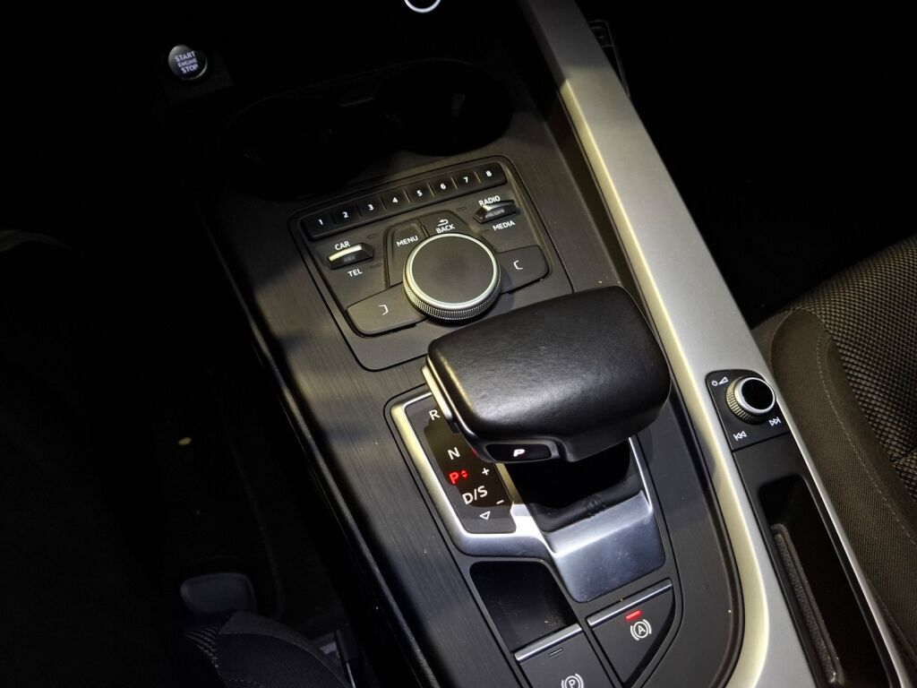 Audi A4 2016 Valkoinen