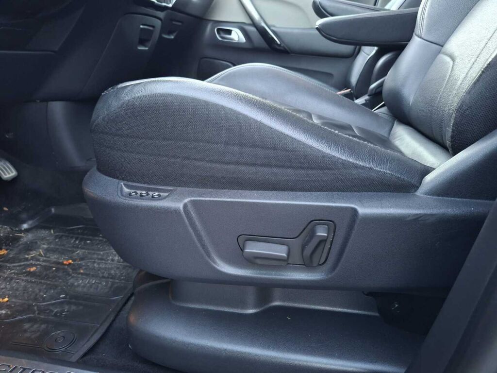 Citroen Grand C4 Picasso 2016 Sininen