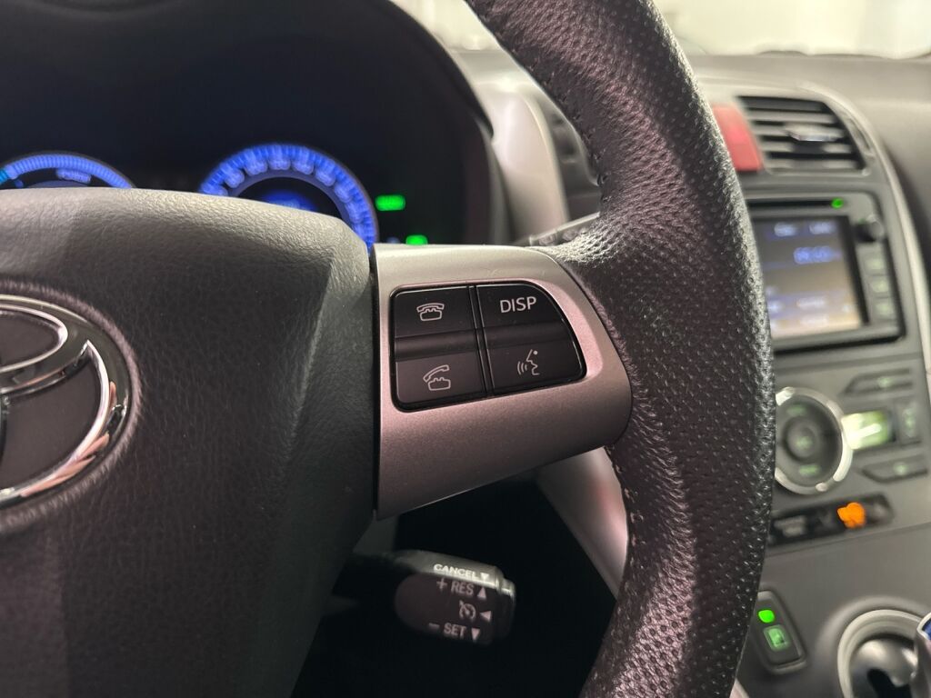 Toyota Auris 2013 Hopea