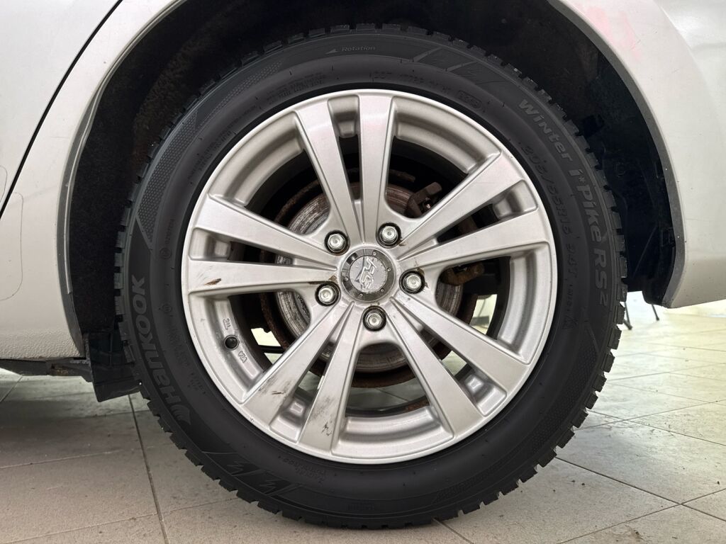 Toyota Auris 2013 Hopea