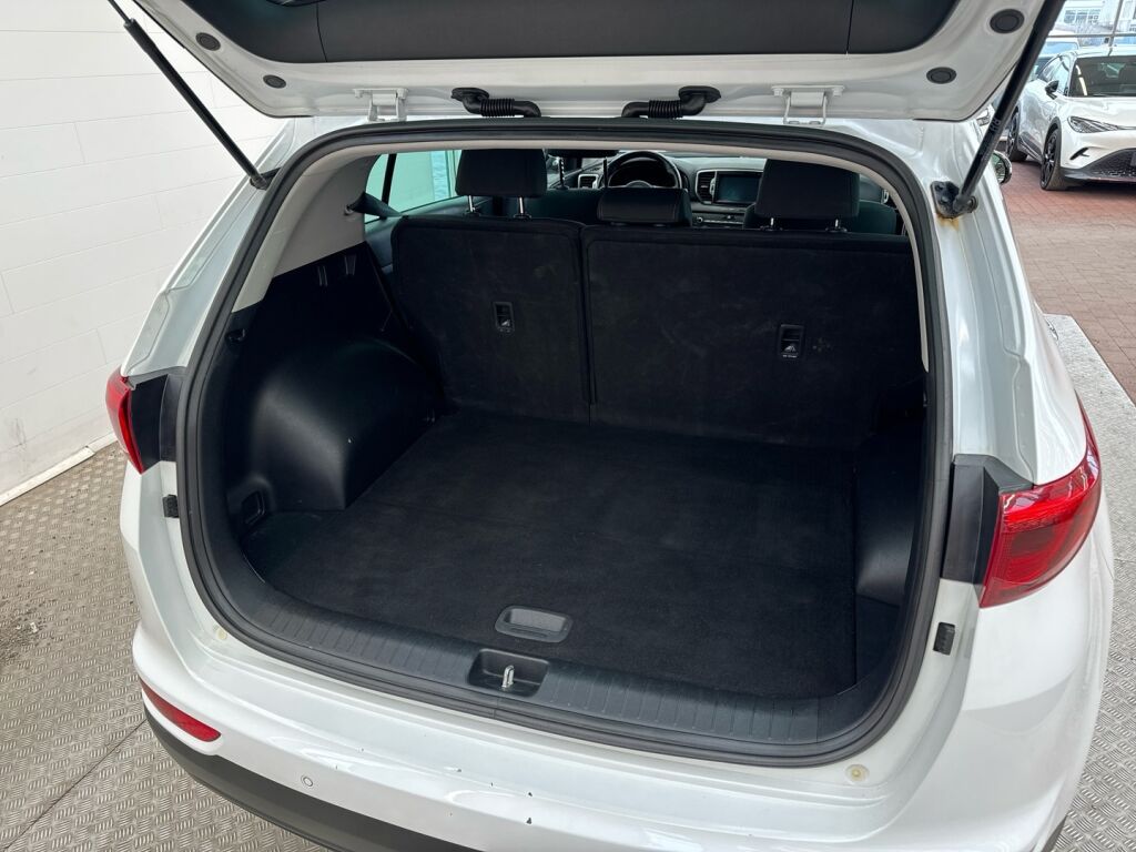 Kia Sportage 2016 Valkoinen