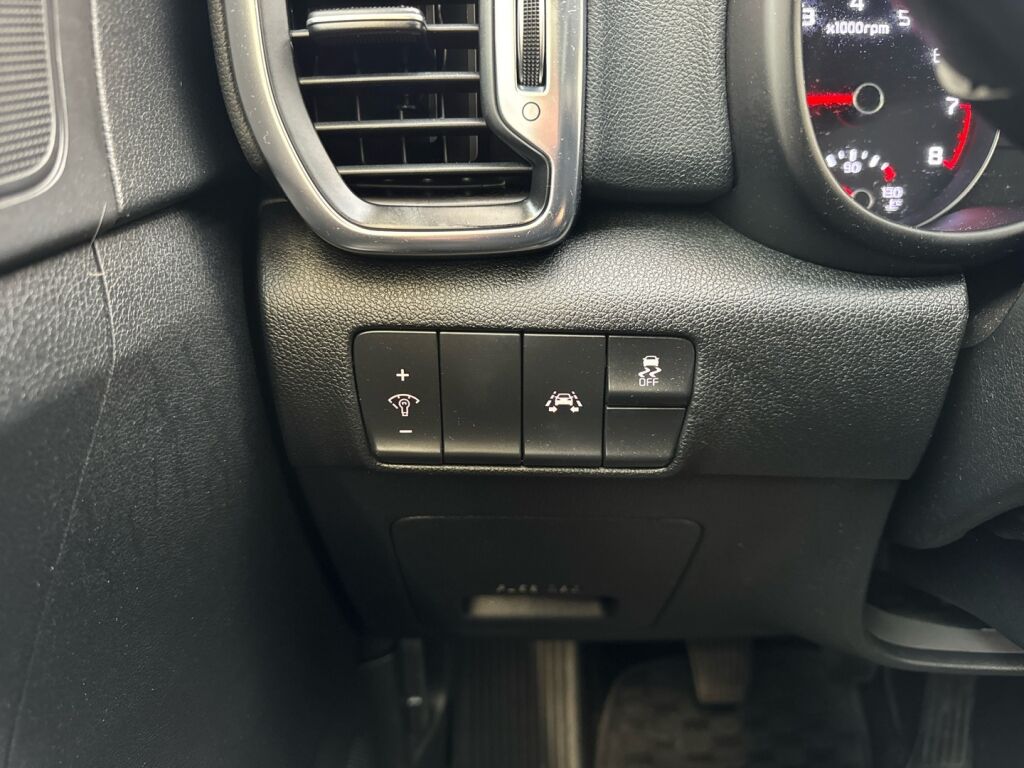 Kia Sportage 2016 Valkoinen