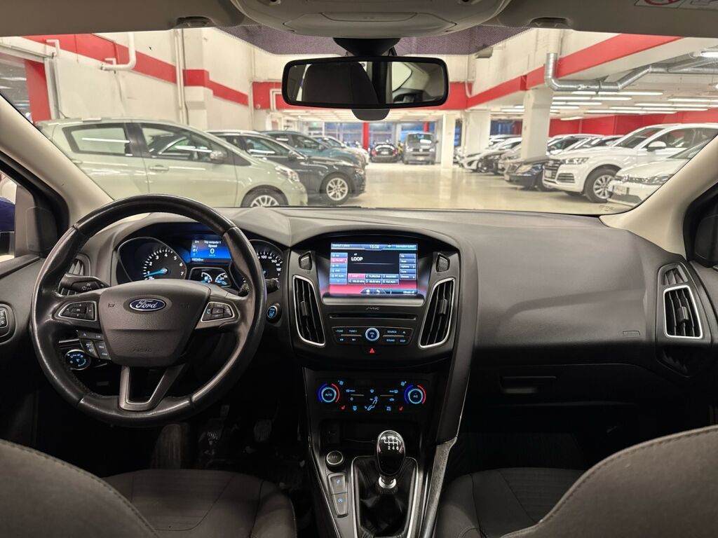 Ford Focus 2016 Sininen