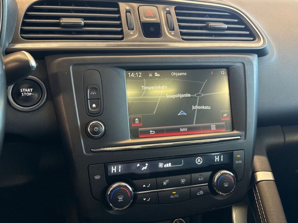 Renault Kadjar 2016 Musta