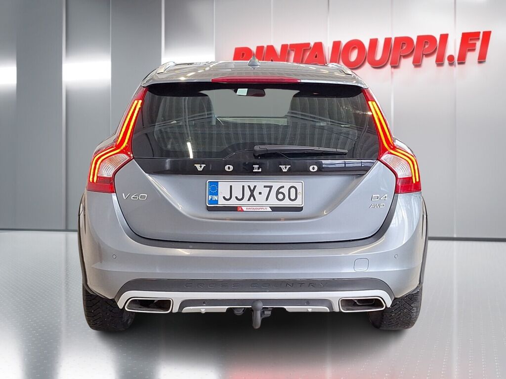 Volvo V60 Cross Country 2016 Harmaa
