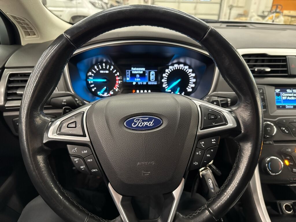 Ford Mondeo 2016 Valkoinen