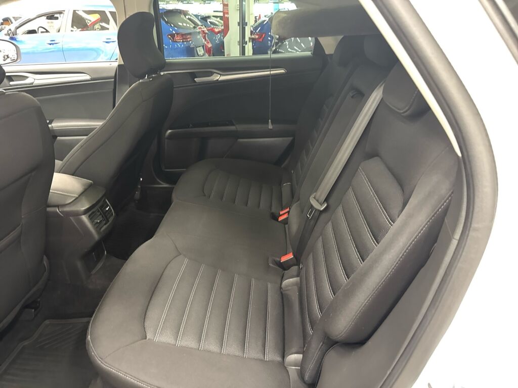 Ford Mondeo 2016 Valkoinen