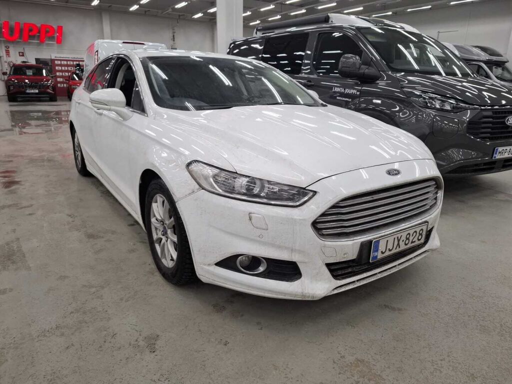 Ford Mondeo 2016 Valkoinen