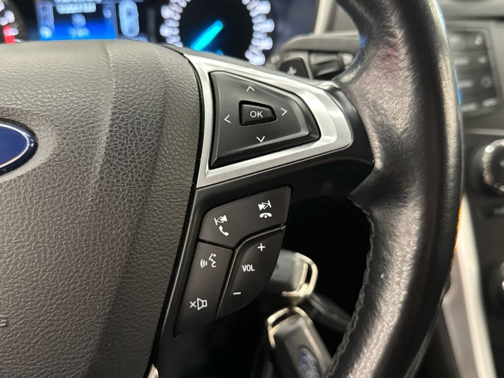 Ford Mondeo 2016 Valkoinen