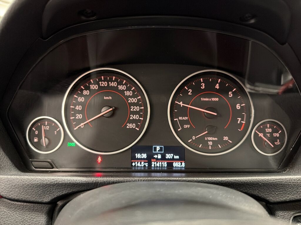 BMW 320 2016 Valkoinen