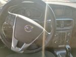 Volvo V40 2016 Musta