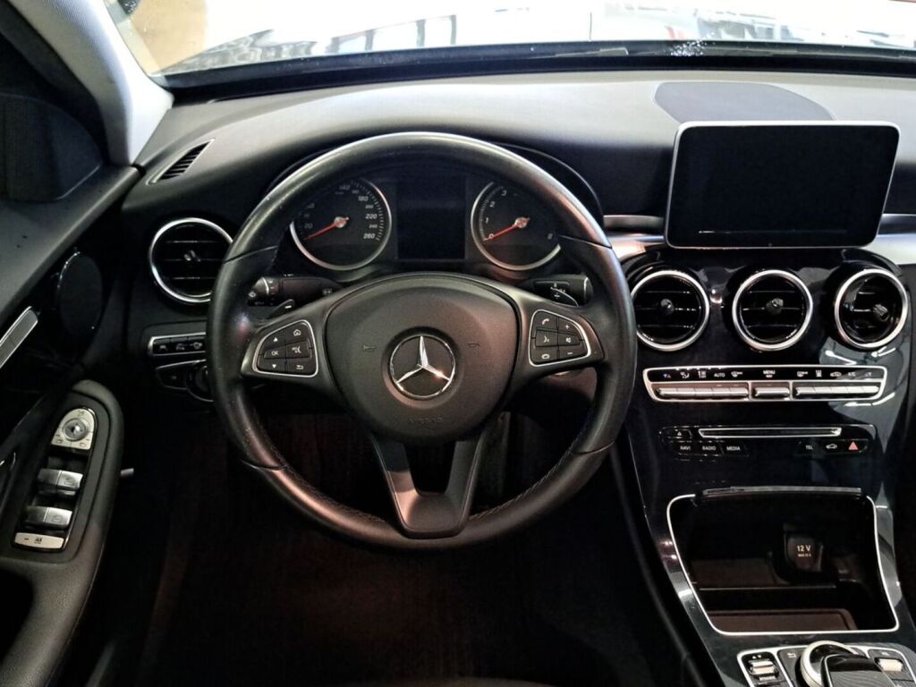 Mercedes-Benz C 2016 Harmaa