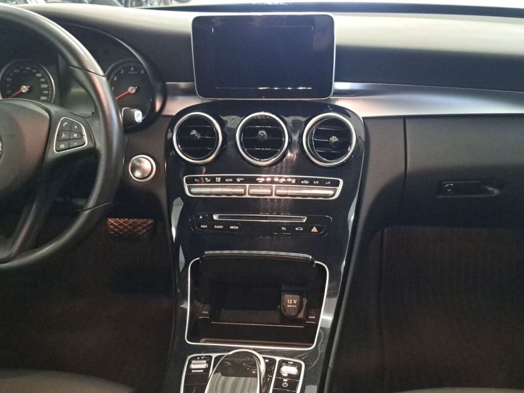 Mercedes-Benz C 2016 Harmaa