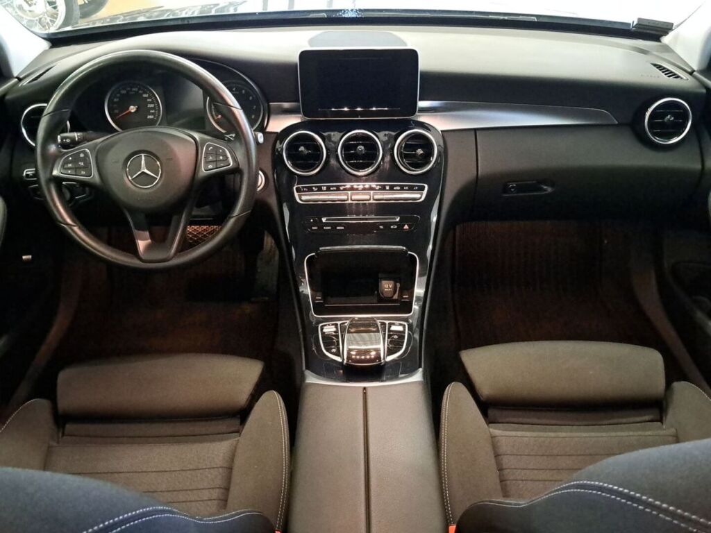 Mercedes-Benz C 2016 Harmaa
