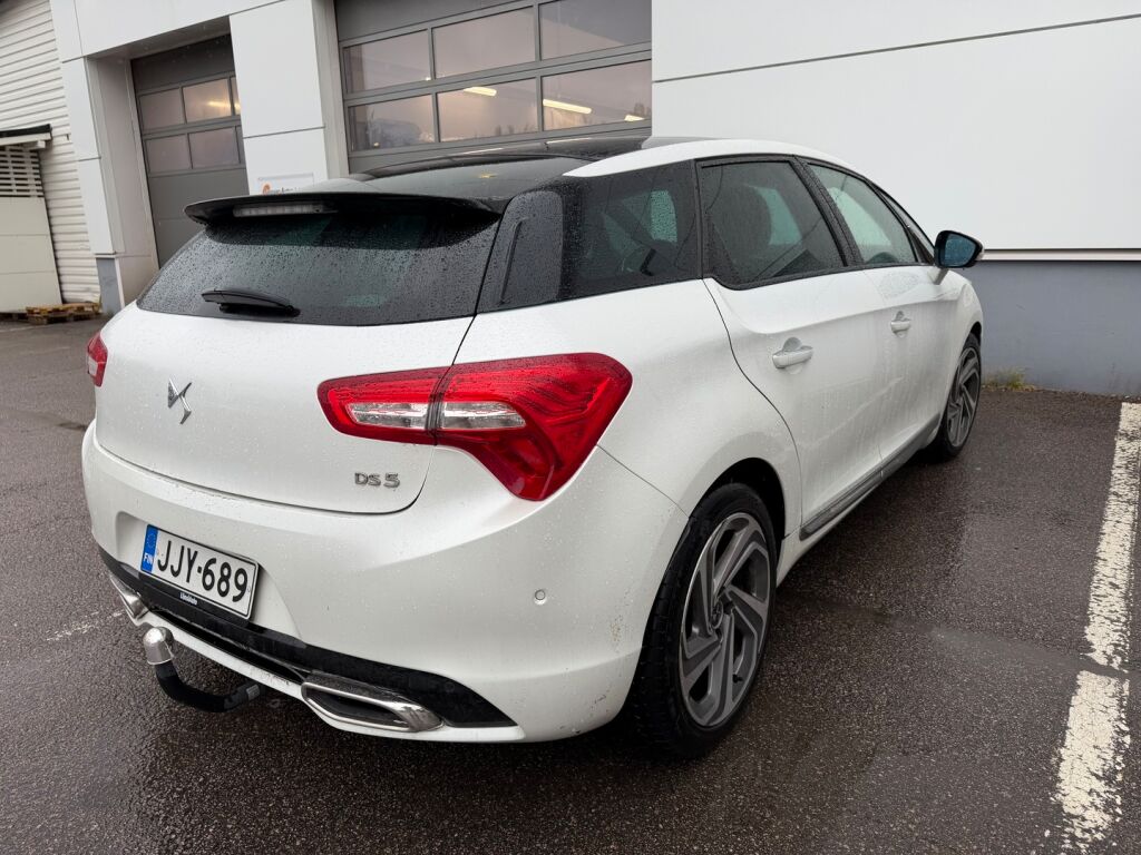 Ds 5 2016 Valkoinen