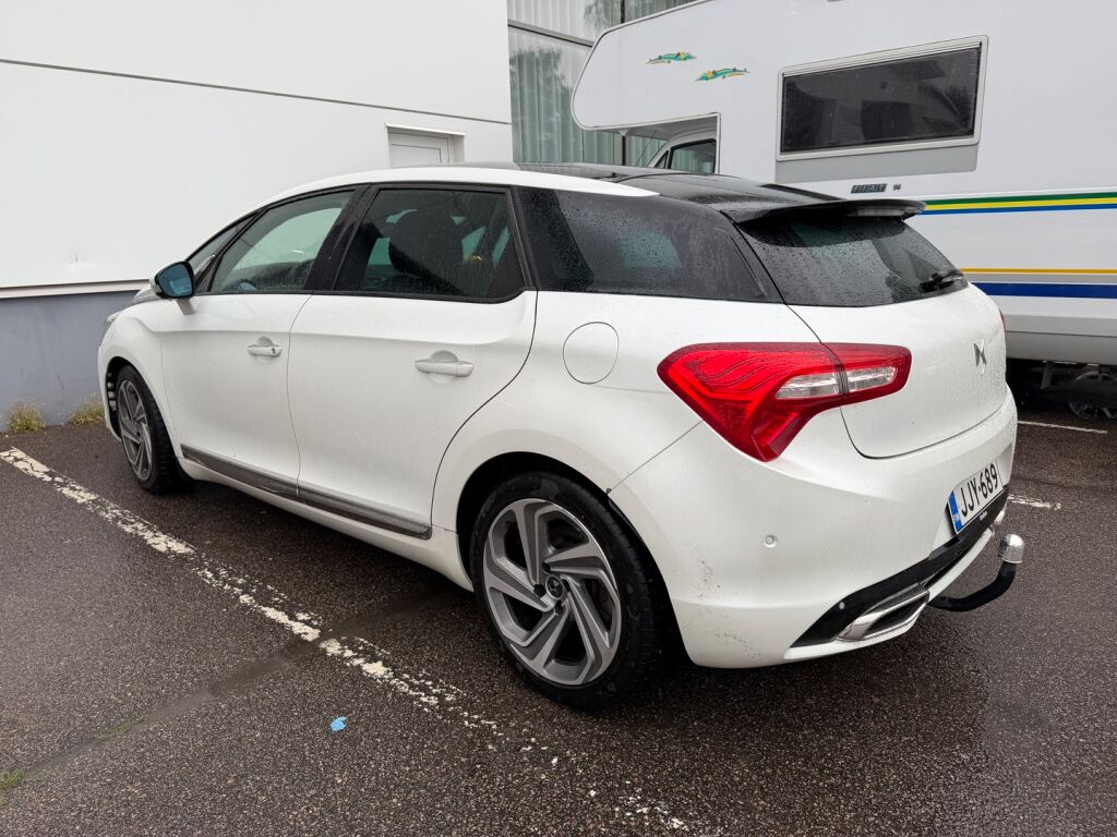 Ds 5 2016 Valkoinen