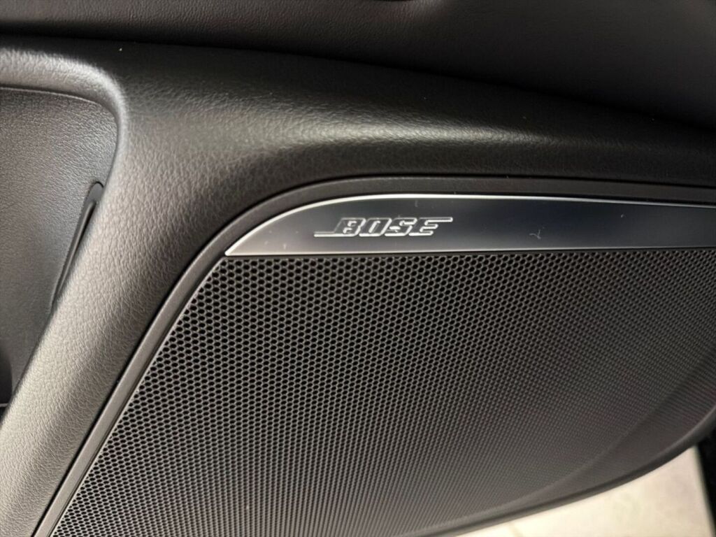 Audi A6 2012 Musta