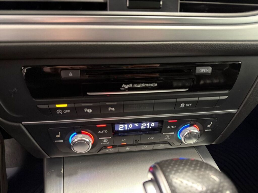 Audi A6 2012 Musta