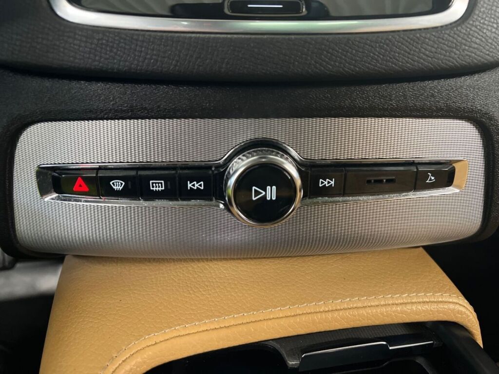 Volvo XC90 2016 Harmaa