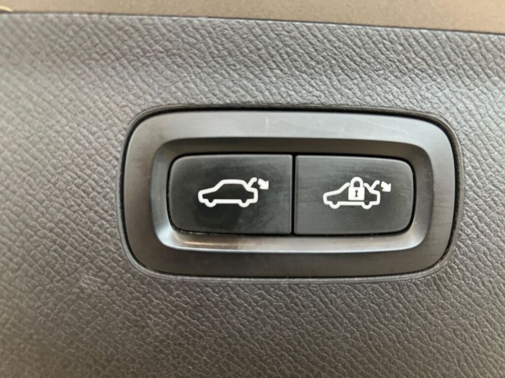 Volvo XC90 2016 Harmaa