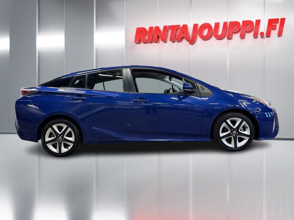 Toyota Prius 2016 Sininen
