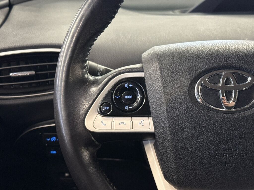 Toyota Prius 2016 Sininen