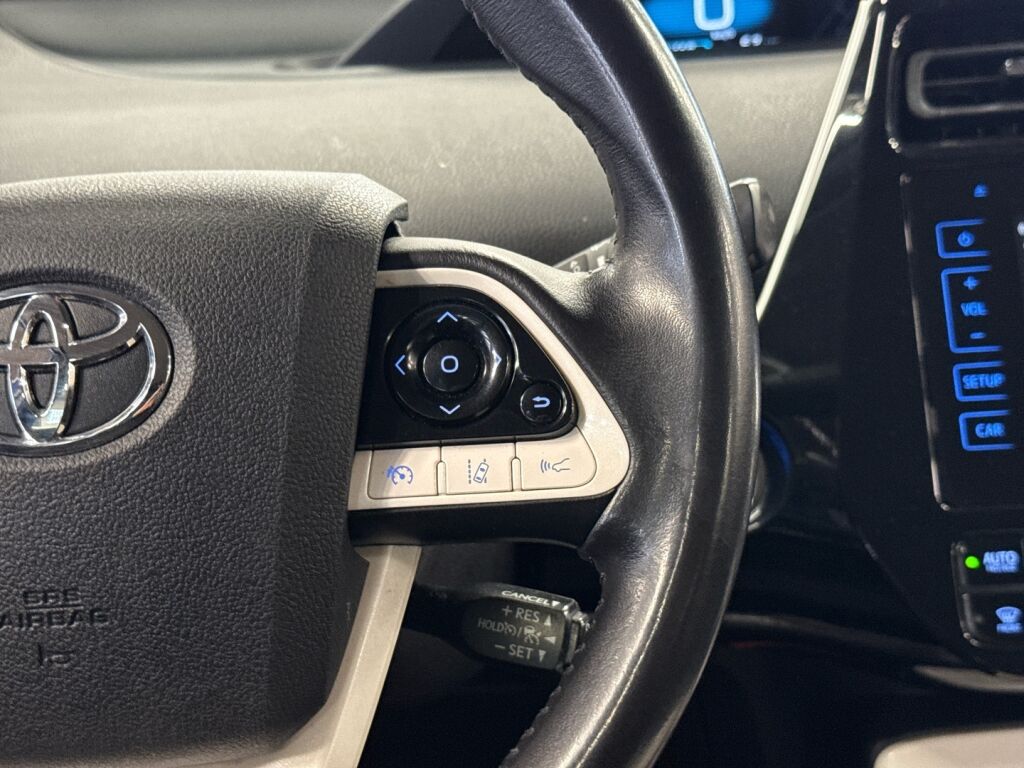 Toyota Prius 2016 Sininen