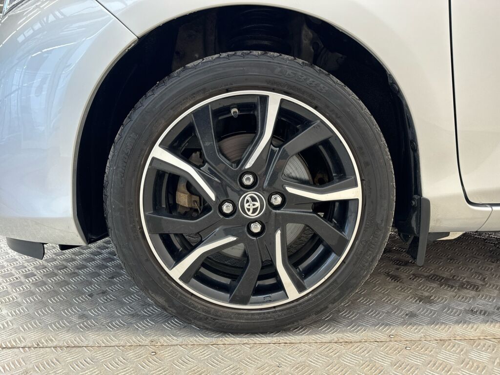 Toyota Yaris 2016 Hopea