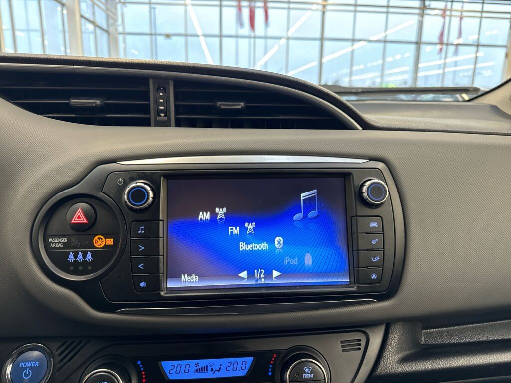 Toyota Yaris 2016 Hopea