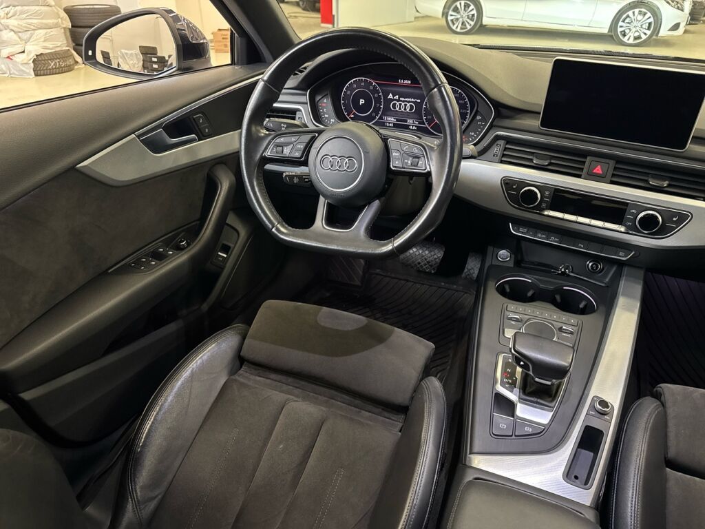 Audi A4 2016 Sininen