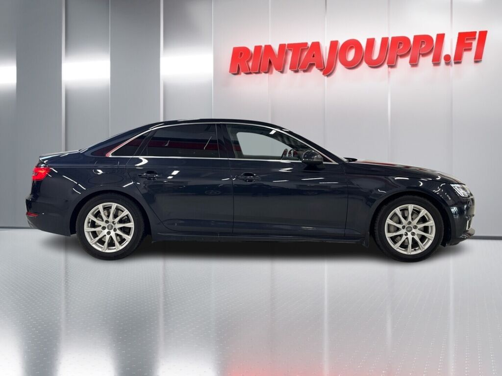 Audi A4 2016 Sininen