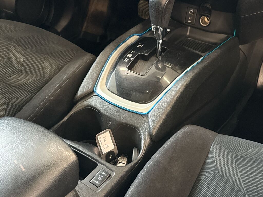 Nissan X-Trail 2016 Oranssi