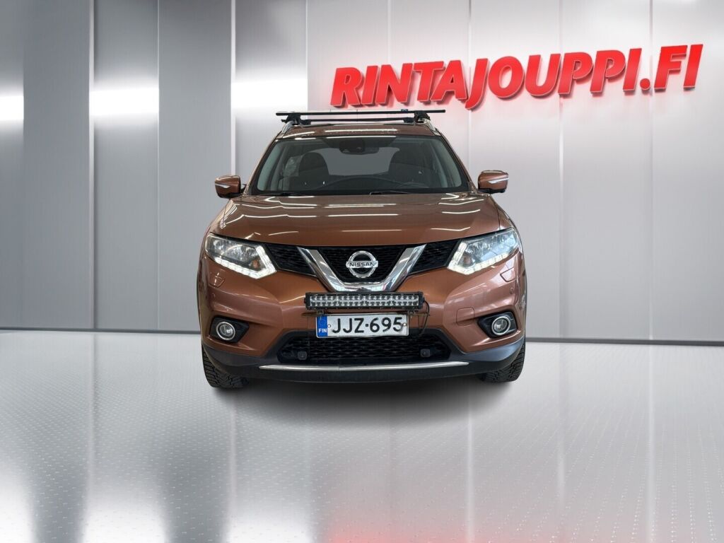 Nissan X-Trail 2016 Oranssi