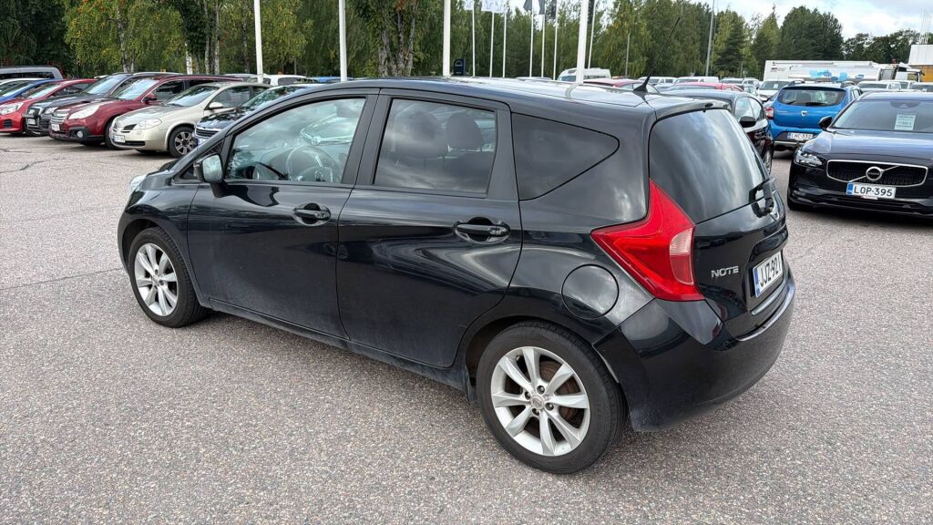 Nissan Note 2016 Musta
