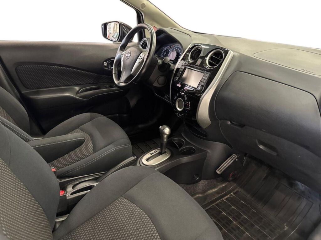 Nissan Note 2016 Musta