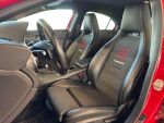 Mercedes-Benz A 2016 Punainen